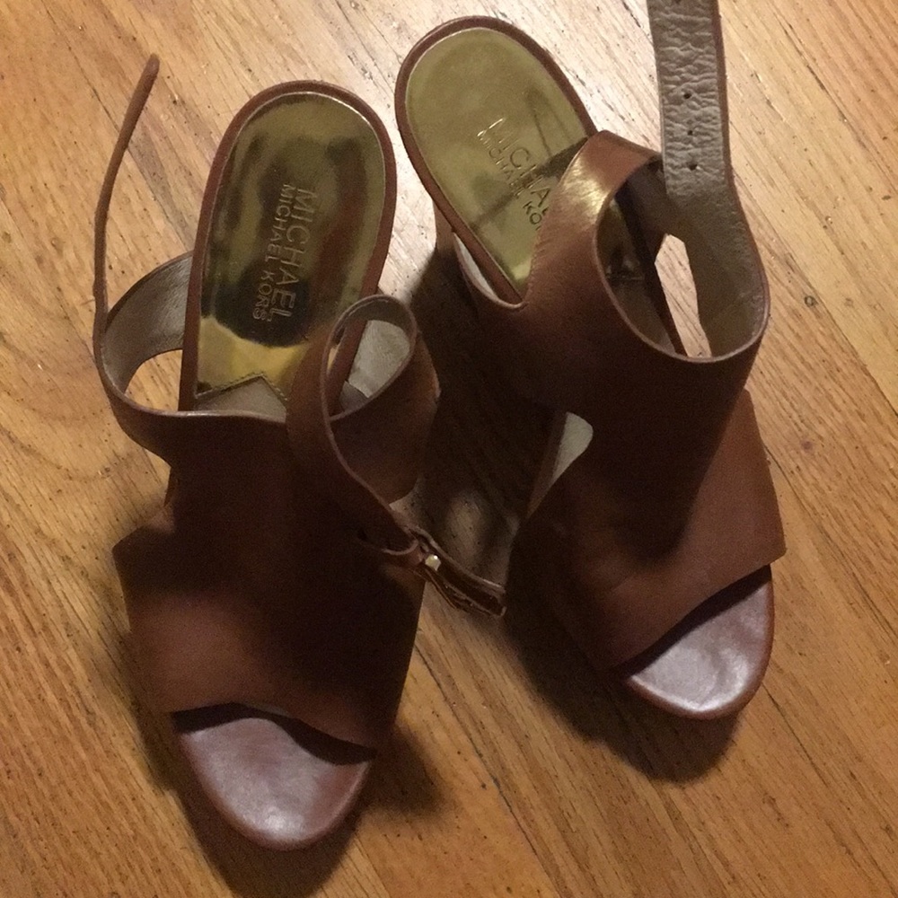 Michael Kors platform nude heels